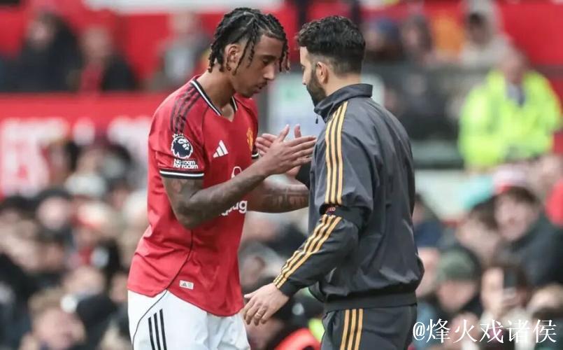 曼联19岁小将连续3轮首发踢满全场 主场惨丢4球仍获信任